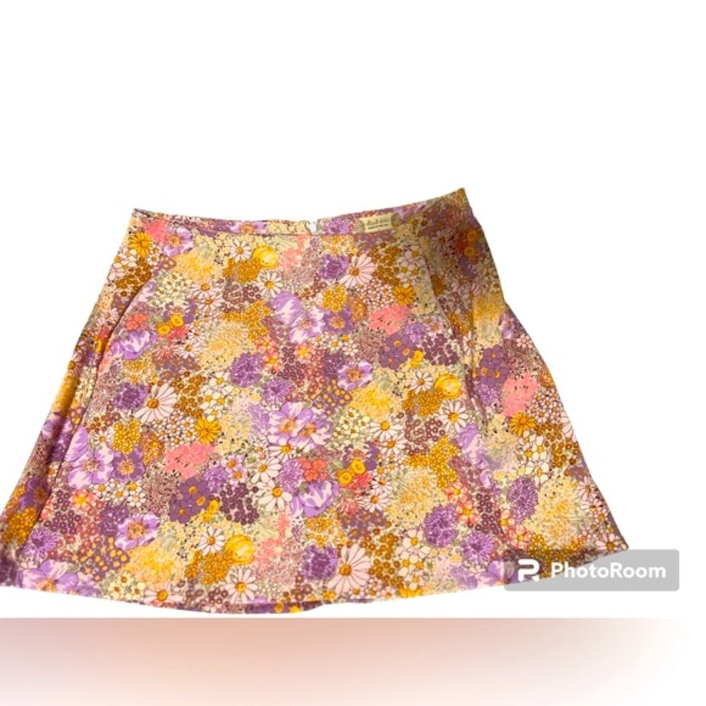 Altar’d State A Line Floral Mini Skirt with Front Pockets Size M